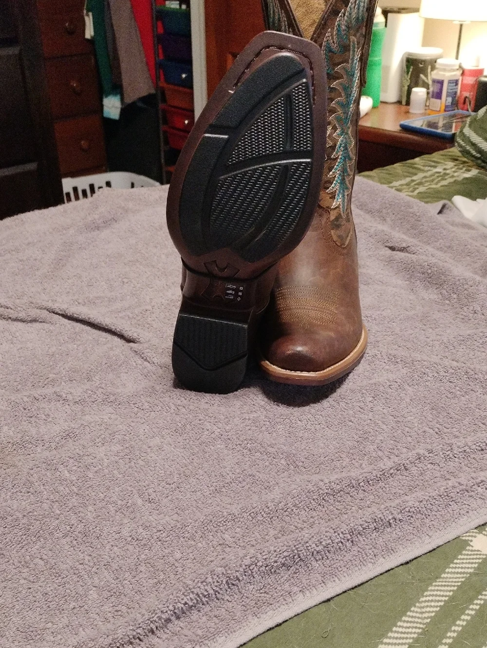Ariat Brown Leather Western Boots with Turquoise Stitching - Picture 4 of 6
